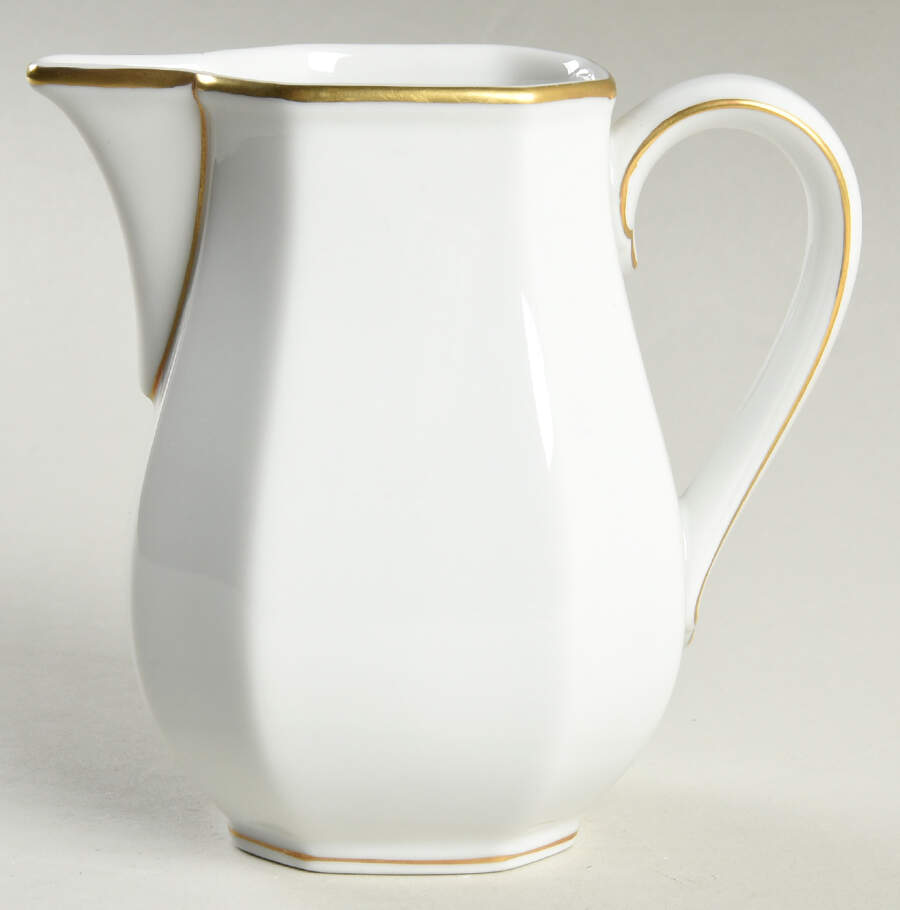 Facette Gold Creamer by Villeroy & Boch-1