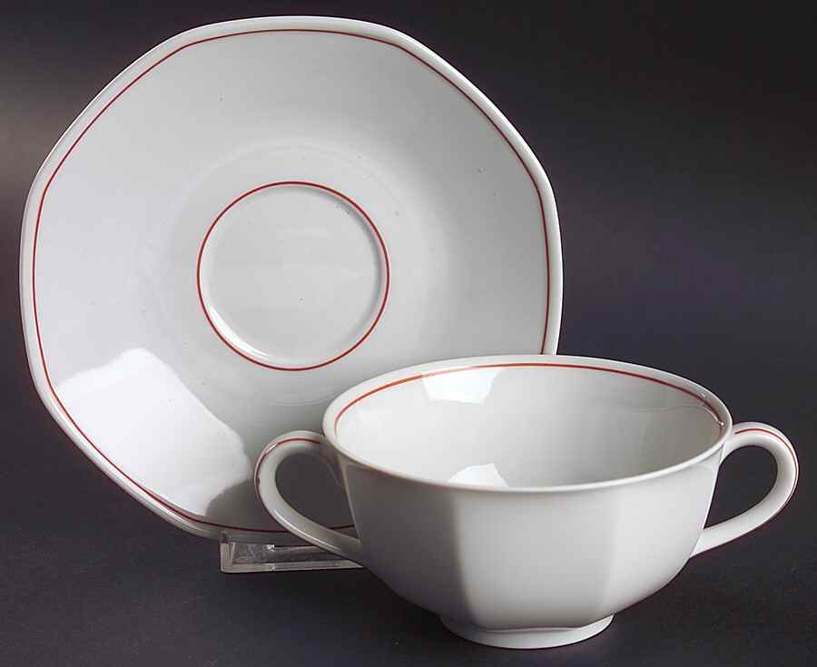 Facette Rouge Footed Cream Soup Bowl & Saucer Set by Villeroy & Boch-1