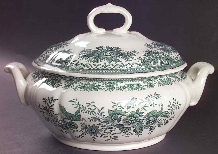 Fasan Green Round Covered Vegetable by Villeroy & Boch-1