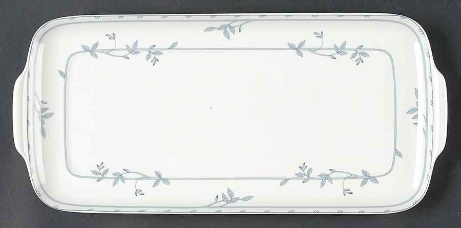 Filetto Large Sandwich Tray by Villeroy & Boch-1