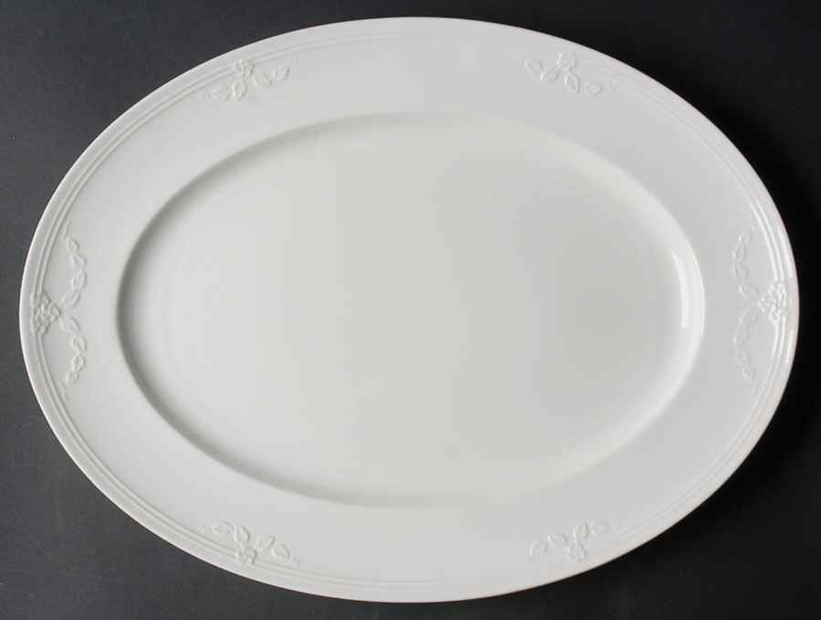 Fiori Weiss 16" Oval Serving Platter by Villeroy & Boch-1