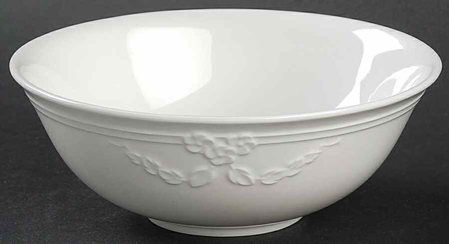 Fiori Weiss Fruit/Dessert (Sauce) Bowl by Villeroy & Boch-1