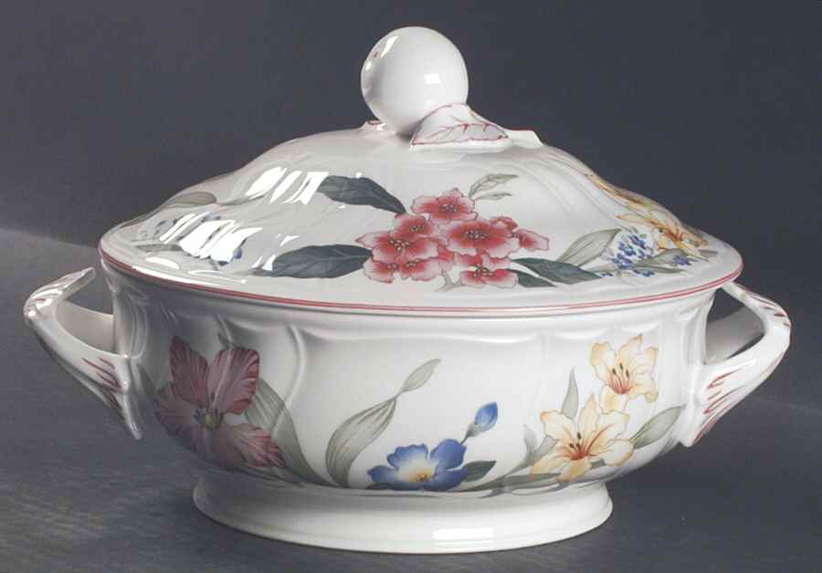 Flora Bella Round Covered Vegetable by Villeroy & Boch-1