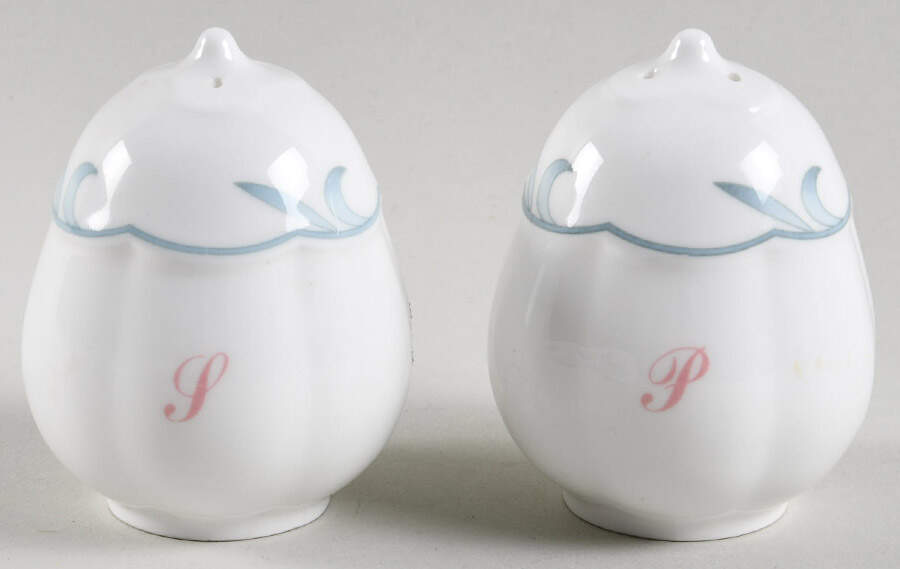 Florina Salt & Pepper Set by Villeroy & Boch-1