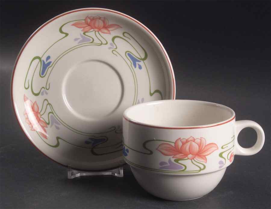 Florida Oversized Cup & Saucer Set by Villeroy & Boch-1