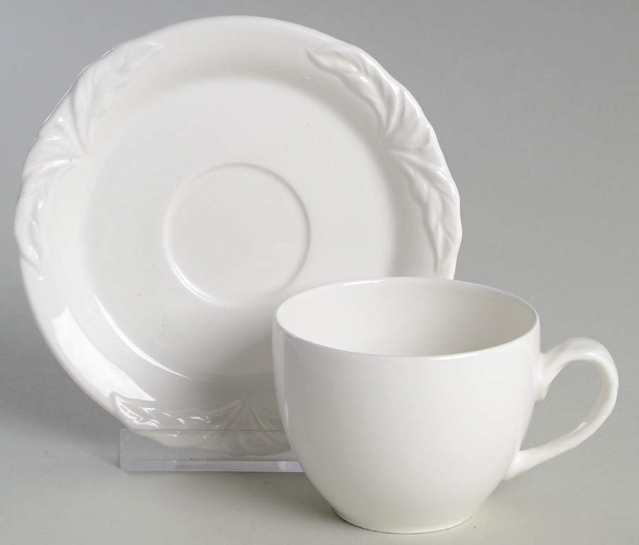 Foglia Flat Demitasse Cup & Saucer Set by Villeroy & Boch-1