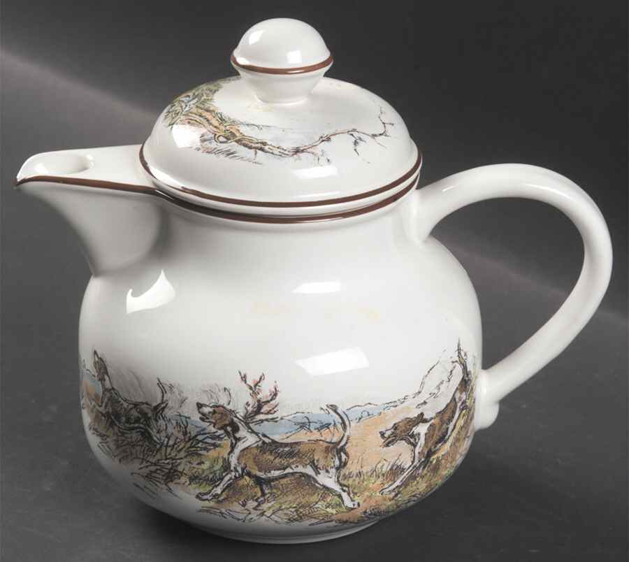 Fontainebleau (No Border, Brown Trim) Teapot & Lid by Villeroy & Boch-1