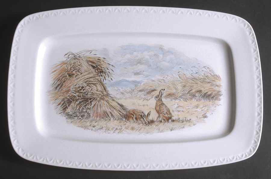 Fontainebleau (Raised Dots, No Trim) 15" Oval Serving Platter by Villeroy & Boch-1