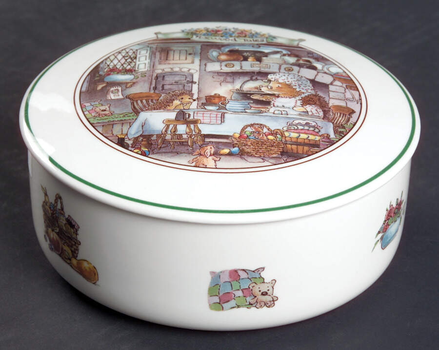 Foxwood Tales 6" Candy Box with Lid by Villeroy & Boch-1