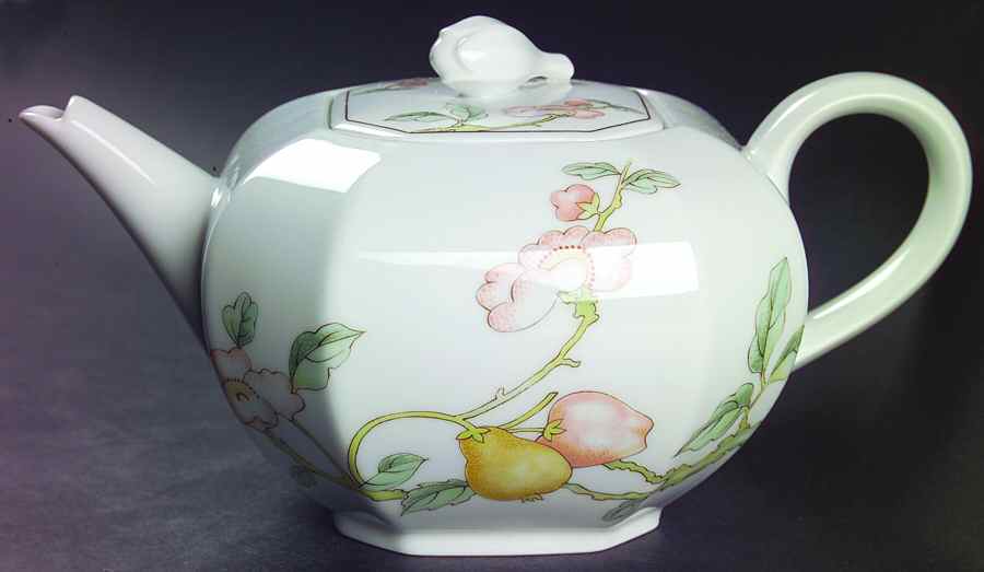 Fruit Garden Teapot & Lid by Villeroy & Boch-1