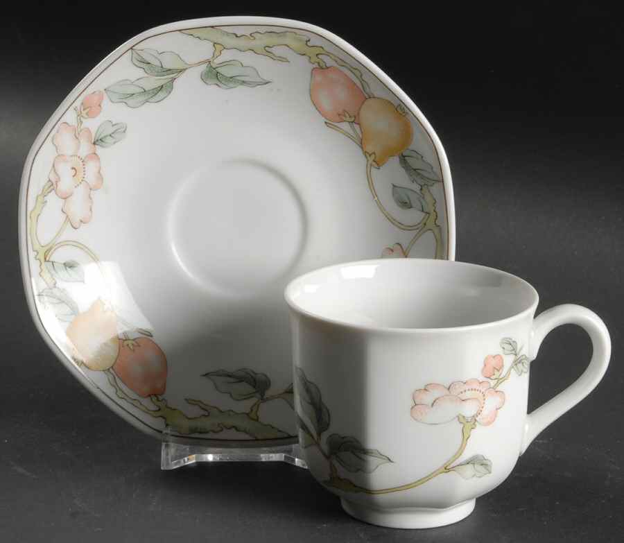 Fruit Garden Flat Cup & Saucer Set by Villeroy & Boch-1