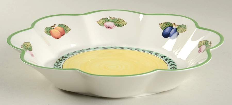 French Garden Fleurence Scalloped Serving Bowl by Villeroy & Boch-1