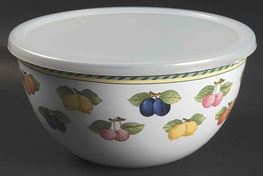 French Garden Fleurence 8.75" Metal Mixing Bowl & Plastic Lid by Villeroy & Boch-1