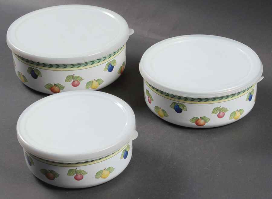 French Garden Fleurence 3 Pc Metal Bowl W/Plastclid (5 3/4",6 5/8",7 1/4") by Villeroy & Boch-1