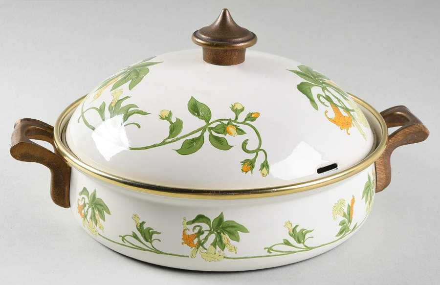 Geranium (Non Ribbed Rim) 1.5 Quart Buffet Server & Lid by Villeroy & Boch-1