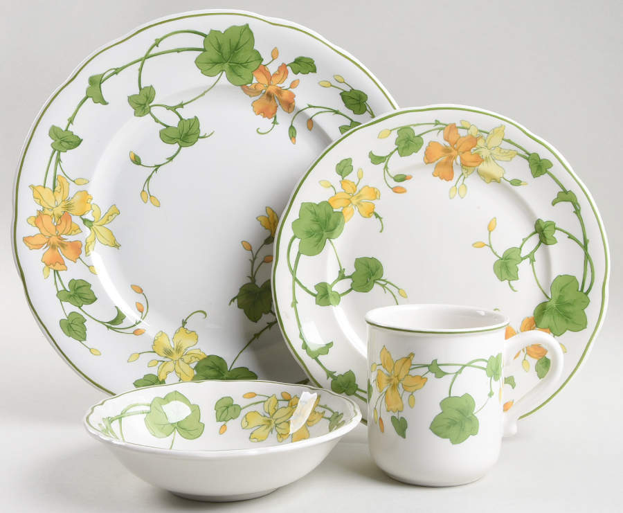 Geranium (Non Ribbed Rim) 4 Piece Place Setting by Villeroy & Boch-1