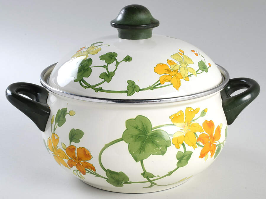 Geranium (Non Ribbed Rim) 7 Quart Metal Stockpot & Lid by Villeroy & Boch-1