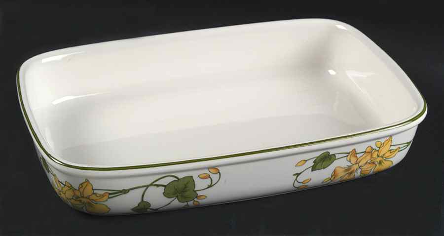 Geranium (Non Ribbed Rim) 11" Rectangular Baker by Villeroy & Boch-1
