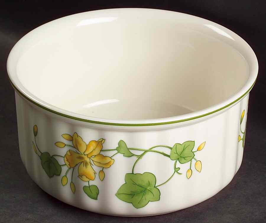Geranium (Non Ribbed Rim) 6" Souffle by Villeroy & Boch-1