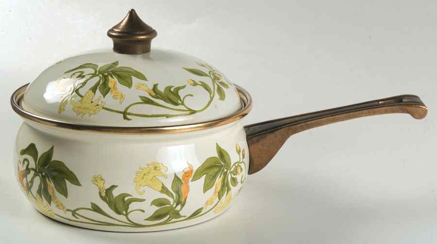 Geranium (Non Ribbed Rim) 1.5 Quart Metal Covered Saucepan by Villeroy & Boch-1