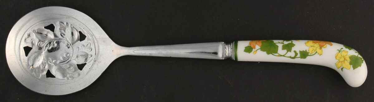 Geranium (Non Ribbed Rim) Pierced Tablespoon (Serving Spoon) by Villeroy & Boch-1