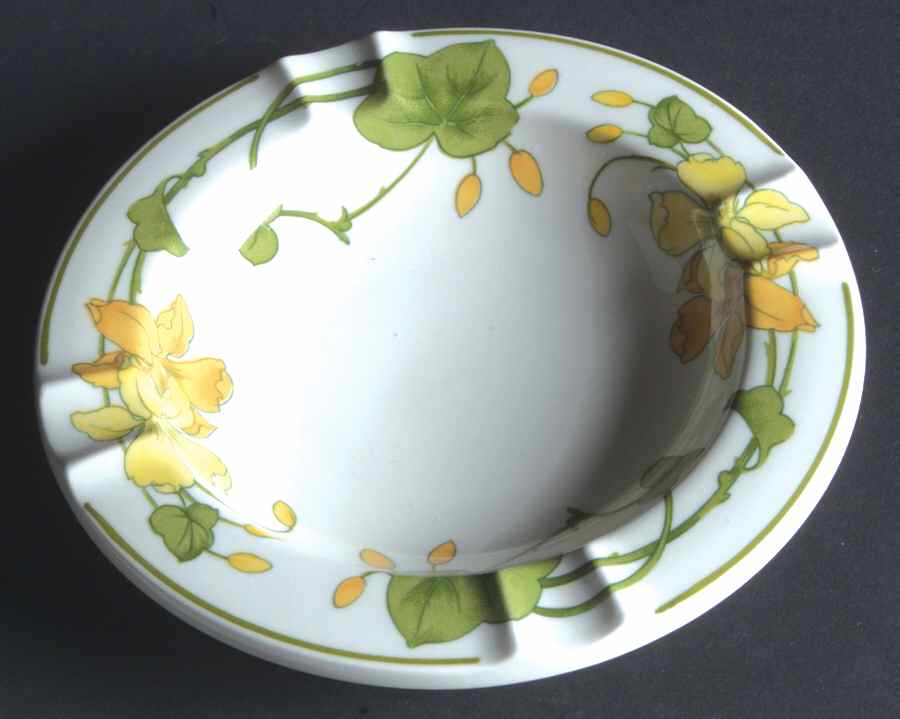 Geranium (Non Ribbed Rim) Small Ashtray by Villeroy & Boch-1