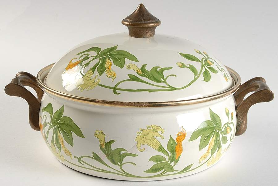 Geranium (Non Ribbed Rim) 2 Quart Metal Stew Pot by Villeroy & Boch-1