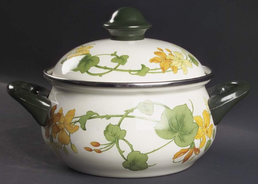 Geranium (Non Ribbed Rim) 2 Quart Metal Stew Pot by Villeroy & Boch-1