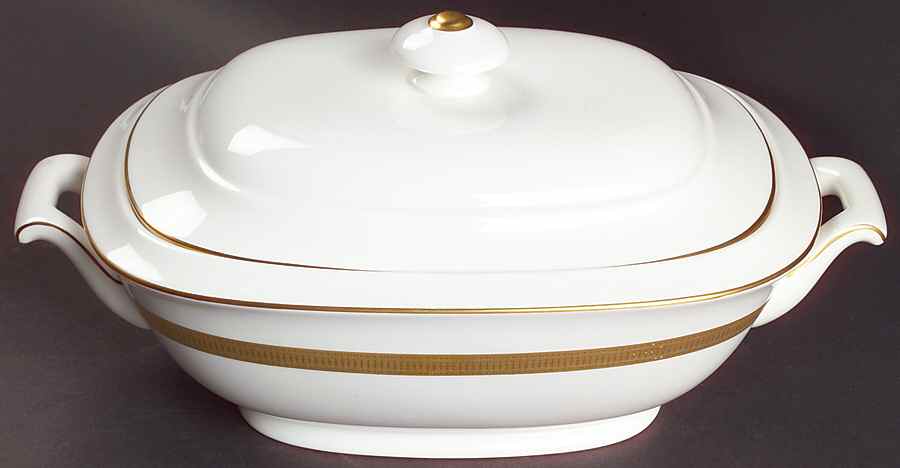 Gold Brocade Oval Covered Vegetable by Villeroy & Boch-1