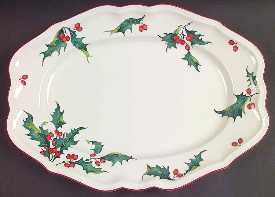 Holly 14" Oval Serving Platter by Villeroy & Boch-1