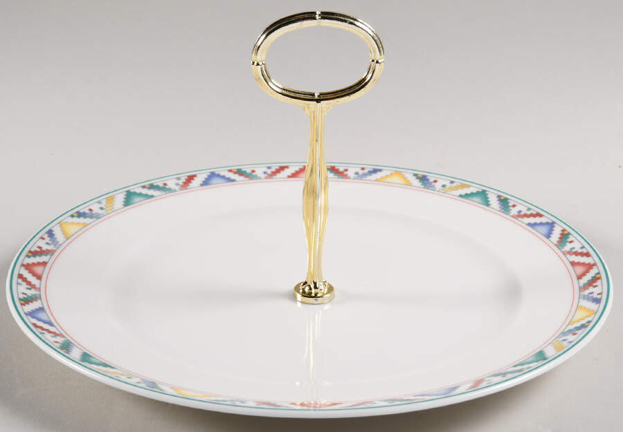 Indian Look Round Serving Plate with Center Handle (Dp) Hc by Villeroy & Boch-1