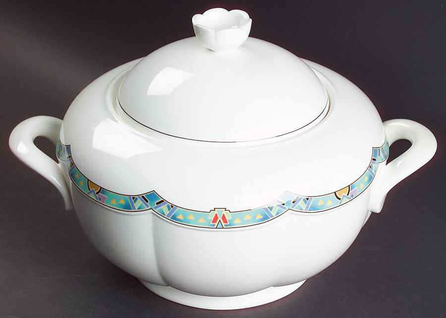 Izmir (Newer) Tureen &  Lid by Villeroy & Boch-1