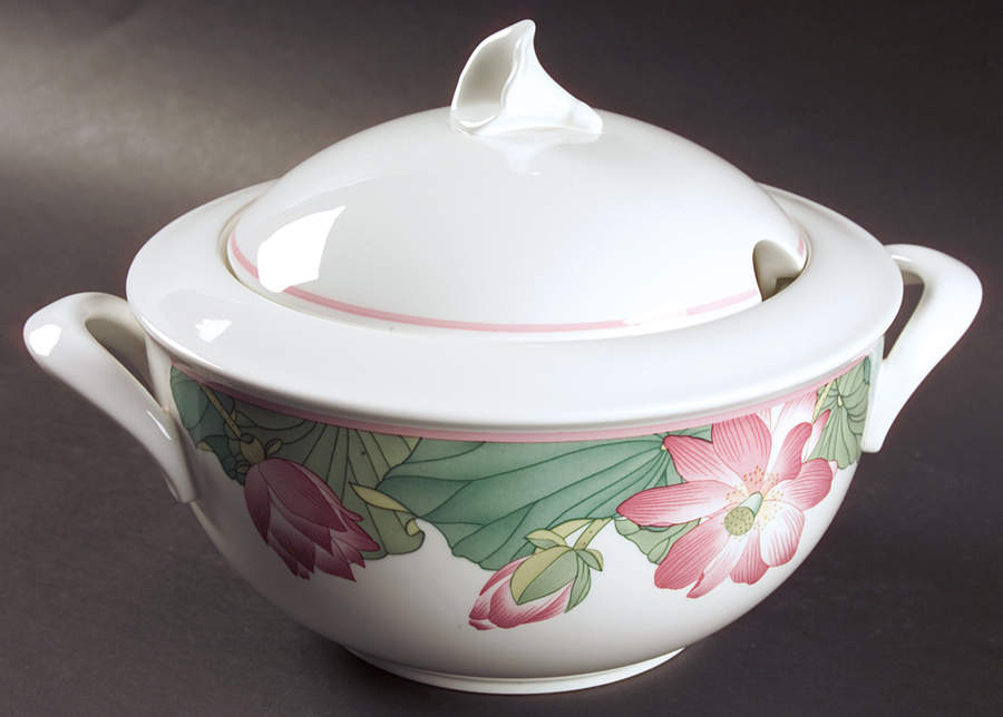 Jade Tureen &  Lid by Villeroy & Boch-1