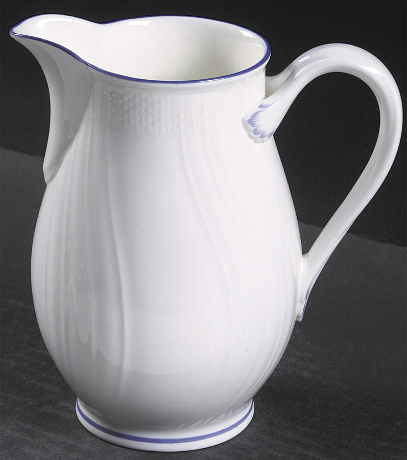 Louisenburg Blau 24 Oz Pitcher by Villeroy & Boch-1