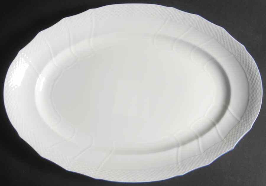 Louisenburg Blau 15" Oval Serving Platter by Villeroy & Boch-1