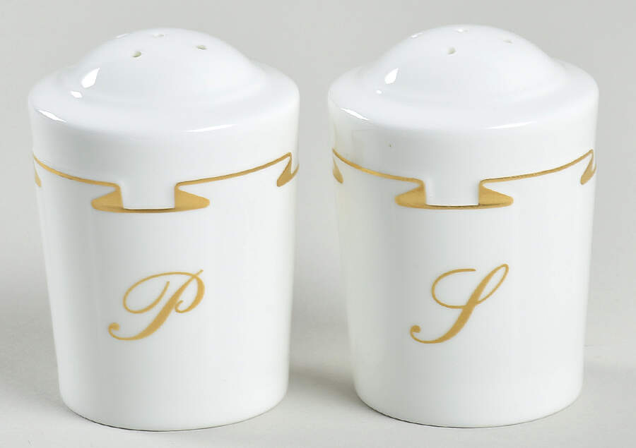 Madison Avenue Salt & Pepper Set by Villeroy & Boch-1