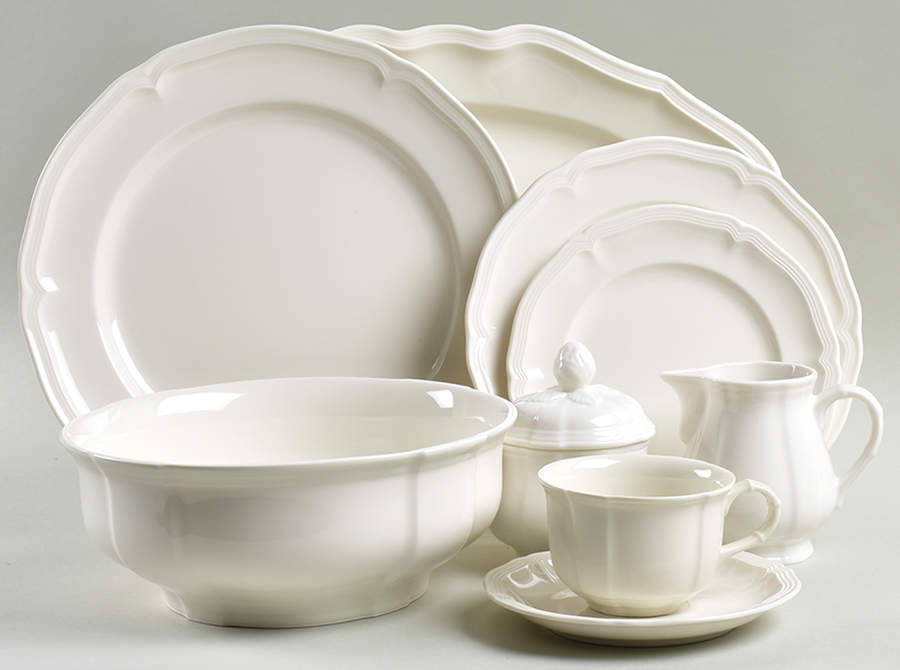 Manoir (VitroPorcelain, Luxembourg & Germany) 45 Piece Starter Set by Villeroy & Boch-1