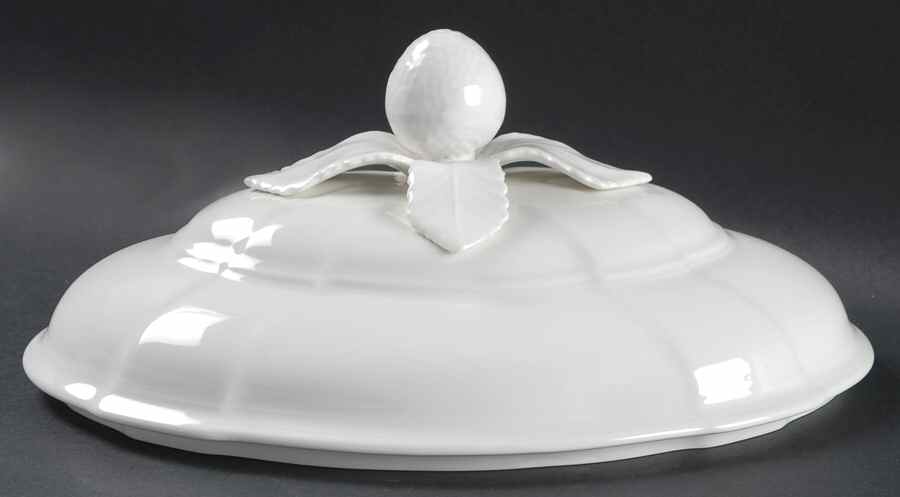 Manoir (VitroPorcelain, Luxembourg & Germany) Lid for Oval Tureen by Villeroy & Boch-1