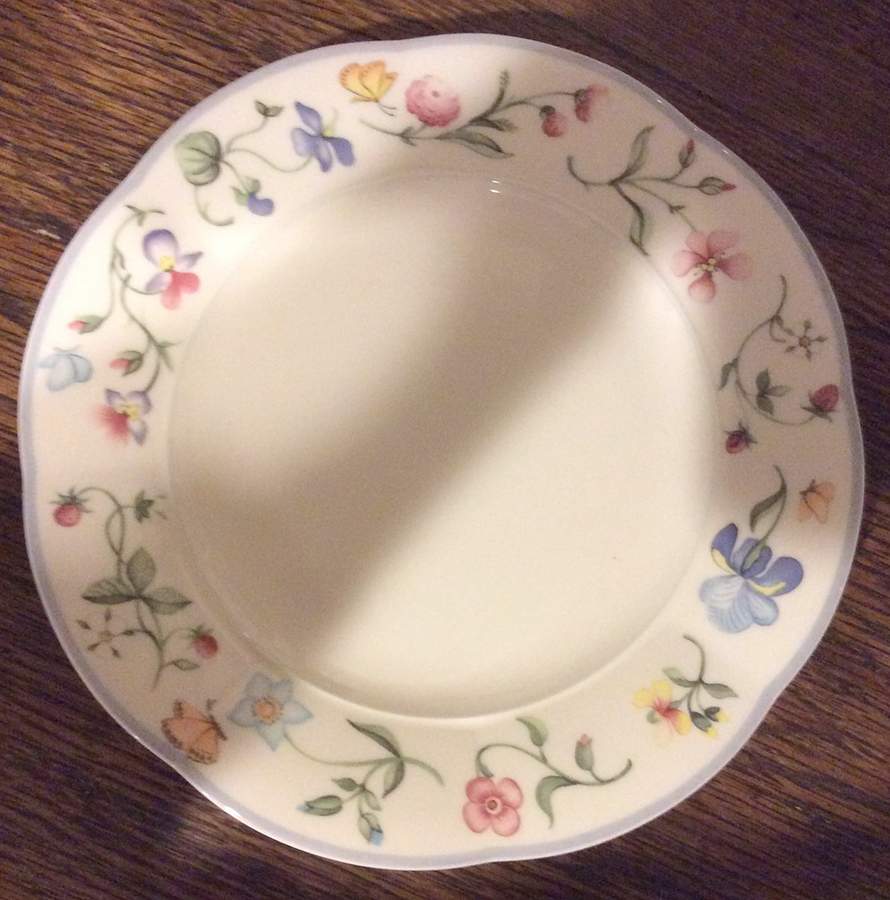 Mariposa (Bone China) Luncheon Plate by Villeroy & Boch-1