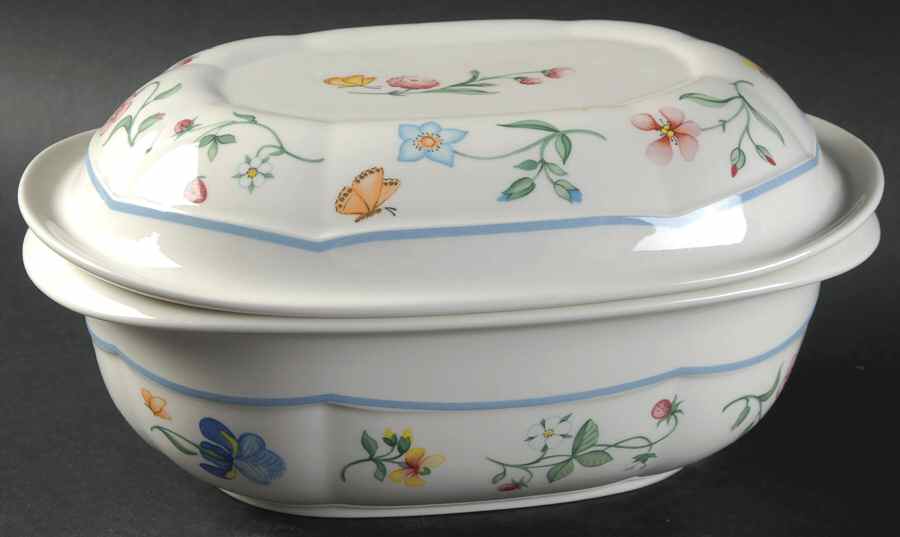 Mariposa (Bone China) 1.5 Qt Oval Microwave Baker with Lid by Villeroy & Boch-1