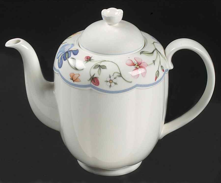 Mariposa (Bone China) Coffee Pot & Lid by Villeroy & Boch-1