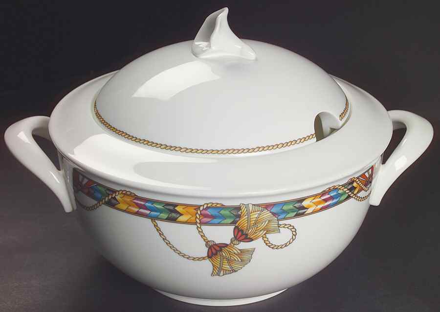 Messalina Tureen &  Lid by Villeroy & Boch-1
