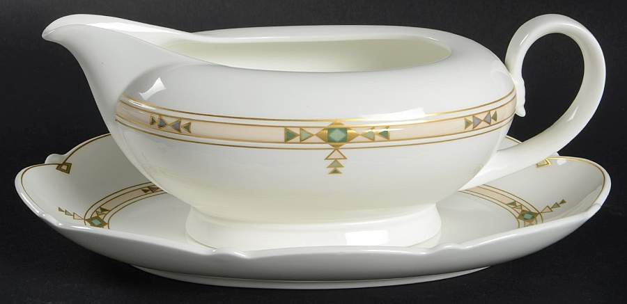 Montserrat Gravy Boat & Underplate/Relish by Villeroy & Boch-1