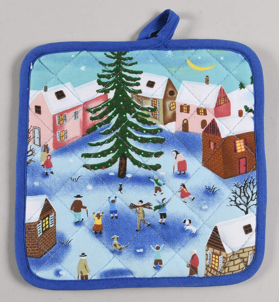 Naif Christmas Cloth Potholder by Villeroy & Boch-1