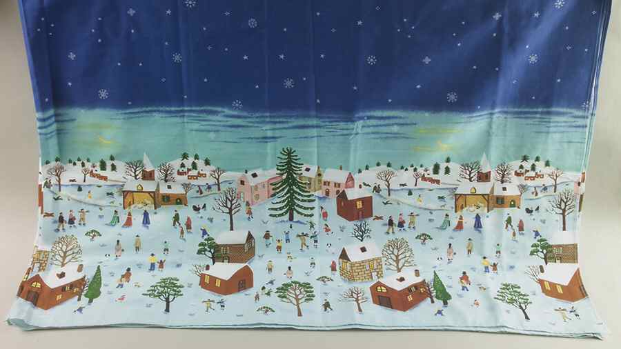 Naif Christmas 60" x 84" Rectangular Tablecloth by Villeroy & Boch-1
