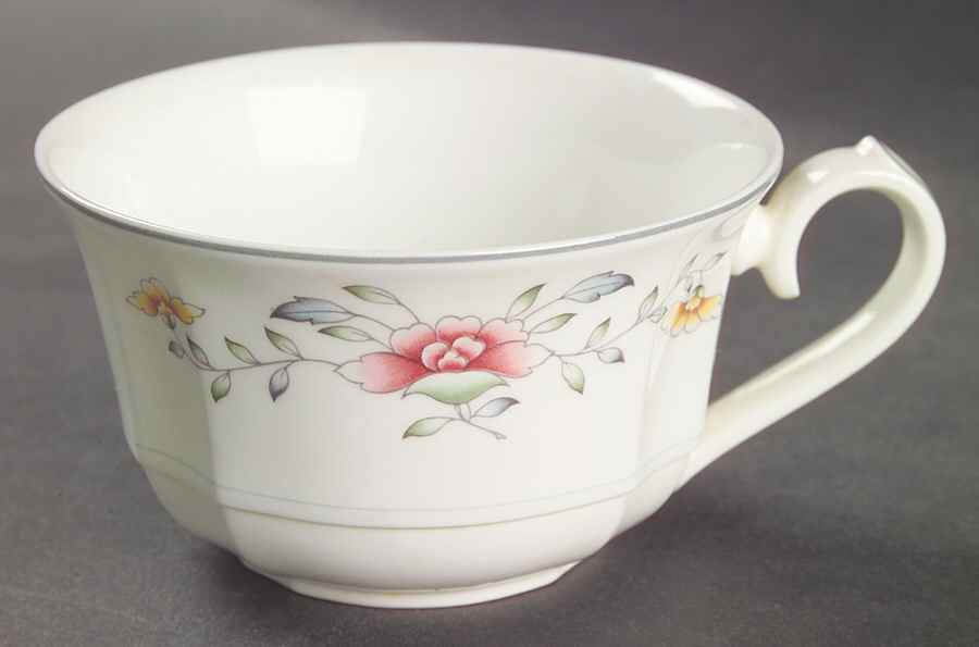 Nanking Breakfast Cup by Villeroy & Boch-1