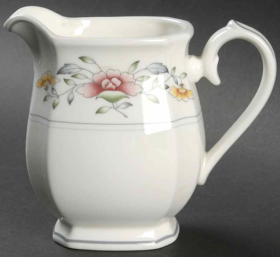 Nanking Creamer by Villeroy & Boch-1