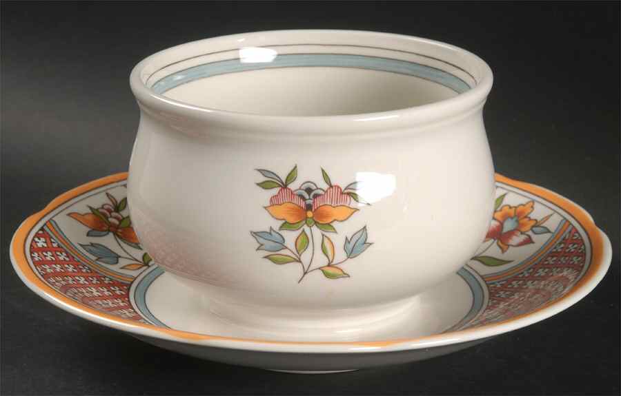 Normandie Gravy Boat with Attached Underplate by Villeroy & Boch-1