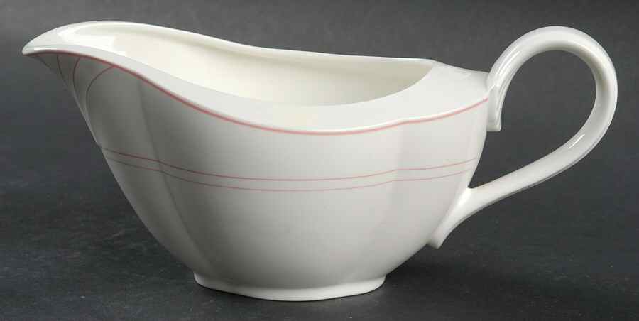Palatino (Scalloped Edge) Gravy Boat by Villeroy & Boch-1