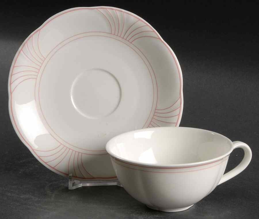 Palatino (Scalloped Edge) Flat Cup & Saucer Set by Villeroy & Boch-1